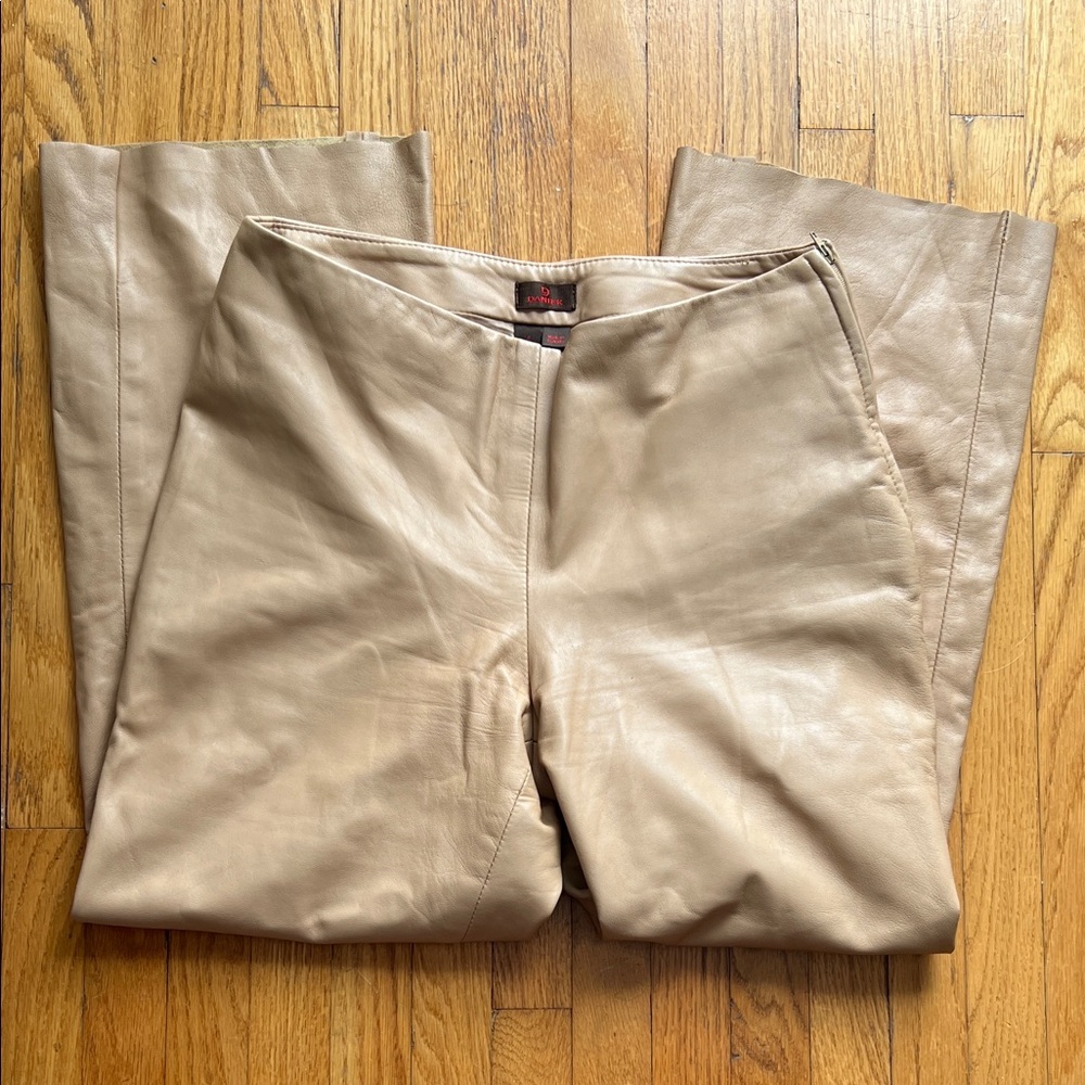 Danier Beige Leather Cropped Pants